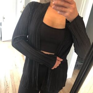 NWT Eurofashion Designed in Italy Platted Open Long Sleeve Cardigan Cover Up M